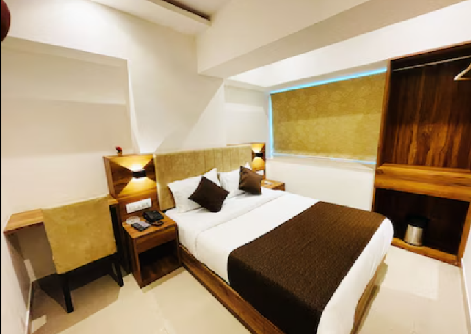 Hotel Hilton Suites  Fish Market Area, Navneeth Colony, Andheri (W | Super Deluxe Room 